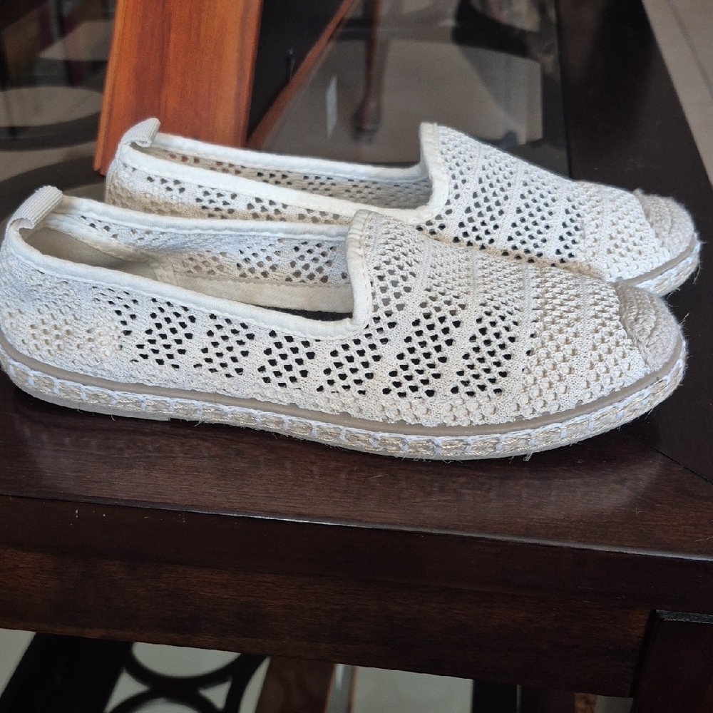 Women's Cream Slip-On Shoes